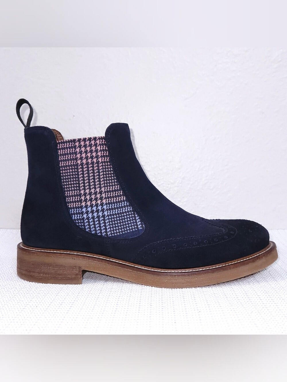 FRAU Wingtip Chelsea Boots EU 37 Navy Blue Suede Ankle Booties
